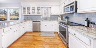 980 OLD HOLLY Drive Gallery 8