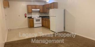 1110 Williams Ave Apt #E Gallery 1