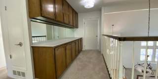 ALMADEN VALLEY - Sharp home with 4 large bedrooms (plus bonus room) and 3 full bathrooms, pool. Gallery 8