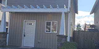 Kent Townhome for rent - 2 bed and 2 bath - Ready for move in now! Kent Townhome for rent - 2 bed and 2 bath - Ready for move in now! Gallery 1