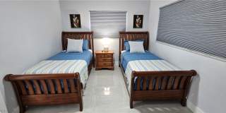 251 SE 46th Street Gallery 16