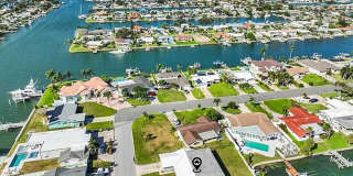 Stunning Waterfront Home - Treasure Island! 3bed| 2bath Gallery 35