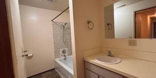 Water & Sewer Paid- 3 Bedroom 1 Bath Duplex Gallery 16