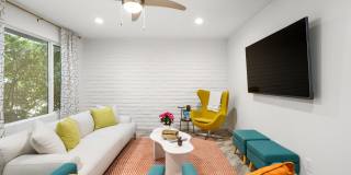 2510 East Hermosa Drive Gallery 2