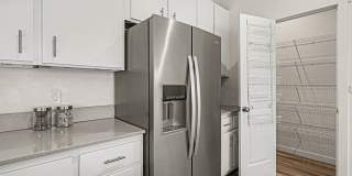 Modern 2BR/2BA Home | Built in 2023 | Private Yard | Mountain Views | EV Charger Gallery 11