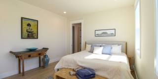 ** LUXURY WATERFRONT LIVING ** BRAND-NEW CONSTRUCTION  ** IMPERIAL SHORES OF BONITA SPRINGS ** 3 Bedrooms\3.5 Bathroom ** Seasonal  ** BE THE FIRST TO LIVE HERE ** DOLPHIN & MANATEE SIGHTINGS ** Gallery 33