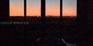 90 Edgewater Dr Gallery 19