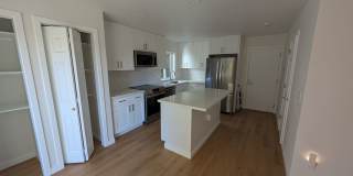 Spacious 4BR House in West Seattle Gallery 1