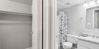 Sorrento Apartments Gallery 41