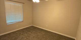 Luxury 4 Bedroom in Country Estates Gallery 16