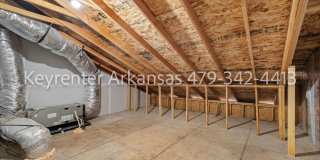 Beautiful 2 Bed, 3 Bath Home Just Off Weddington! Gallery 27
