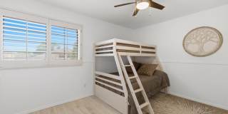9750 E GELDING Drive Gallery 26