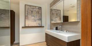 210 W RITTENHOUSE SQUARE Gallery 50