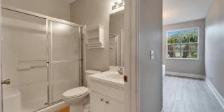 1032 RADISON Avenue Gallery 25