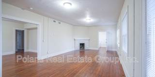 208 W Williams St Gallery 10