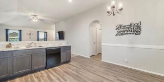 Spacious 3 Bed 2 Bath Home with 2 car garage and large backyard. Broken Arrow Schools! Gallery 10