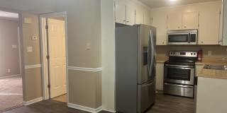 137 N Springs Court Gallery 8