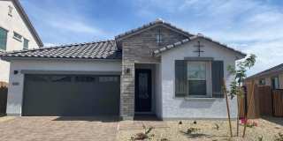 14204 W Honeysuckle Drive Gallery 1