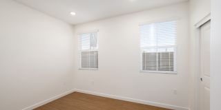 Glen at Fontana Gallery 17