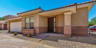 Excellent location! Community Pool and parks! Appliances included! Excellent location! Community Pool and parks! Appliances included! Gallery 1