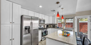 3 Bed FULLY FURNISHED Pool Home Gallery 10