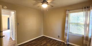 Charming 2 Bedroom 1 Bath Home in Vallejo Ready to Lease! Gallery 16