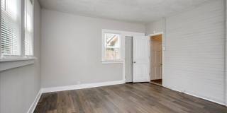 1736 Fenwick Street Gallery 9