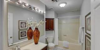 4256 Maryland Avenue Gallery 16