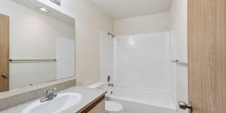 University Court Apartments Gallery 43
