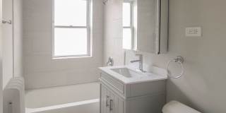 1825-39 W Foster / 5131-37 N Wolcott Gallery 17