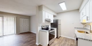 Lynnwood Park Gallery 20