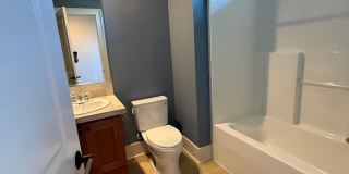 Stunning Contemporary townhome in Coveted Peterkort Woods, near St. Vincent's in Cedar Mill Stunning Contemporary townhome in Coveted Peterkort Woods, near St. Vincent's in Cedar Mill Gallery 29