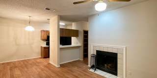 Central/UT 2/2 Apartments PRELEASE 8/15/2025 Gallery 4