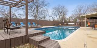 105 Gladiola unit: B Gallery 1