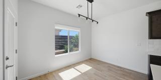 Pet Friendly 4 Bedroom Home in a Beautiful Neighborhood! Gallery 16
