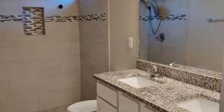 Excellent 3 Bedroom 2 Bath House for Rent. Best Part of Town near Everything! Gallery 13