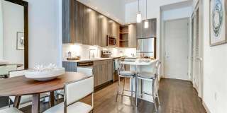 Pearl at Flagler Village Gallery 15