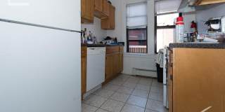 Nice 3 bed in Cleveland Circle Gallery 1