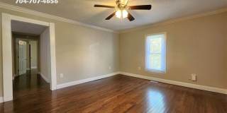 121 Willow Lane Northwest Gallery 4