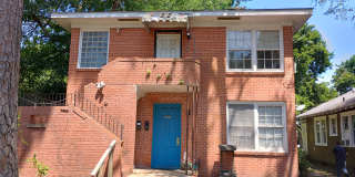 ** Large 1/1 ready now** Gallery 1