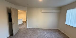 Sierra Point Gallery 16