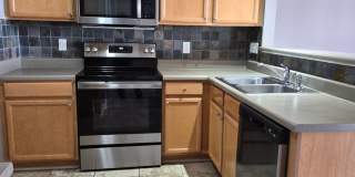 NEW LISTING!!!!! Gallery 8