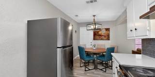Updated 3 bedroom duplex near Greenbelt! Gallery 14