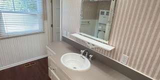 3 Bedroom on Large corner lot! 3 Bedroom on Large corner lot! Gallery 24