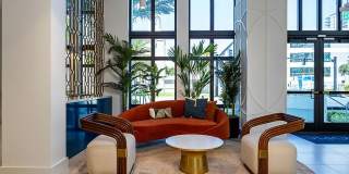 The Tropic Gallery 21