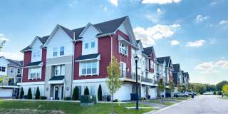 Field & Grove Townhomes of Champlin Gallery 77