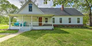 801  NW C  ST Gallery 1