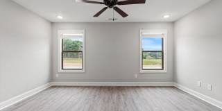 "Get $3,000 Off Rent Today!" Offer Expires 08/31 - Call for details Gallery 19