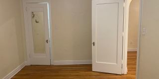 New King Edward Gallery 751