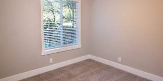 Sierra Oaks – North Gallery 17